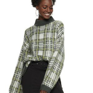 NWT Nine West plaid Boxy soft knit sweater plaid pattern